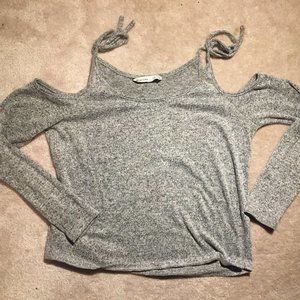 Grey knit off the shoulder long sleeve